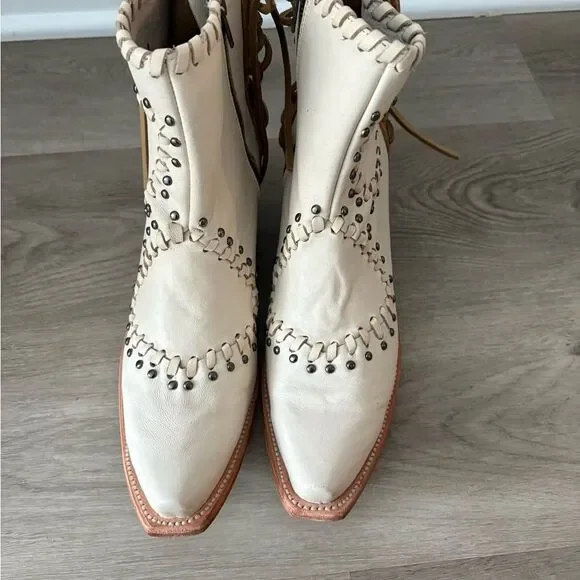 Freebird walker Booties - Picture 3 of 7